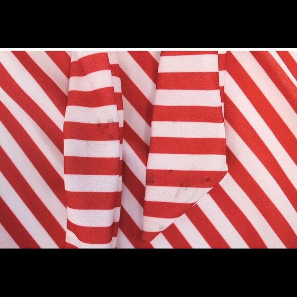 Boohoo Red and white stripped Dress sz. 6 NWT - Picture 5 of 8